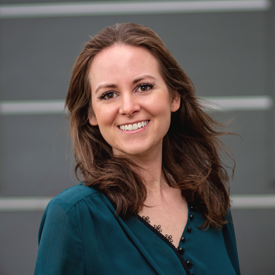 Headshot_SarahBartlett_275x275